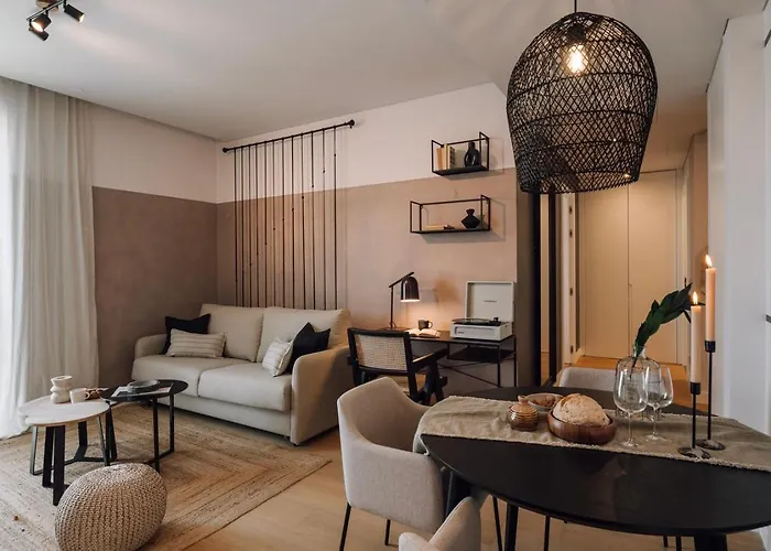 Appartement Gias - 2 Bedrooms And Pool In Avenidas Novas