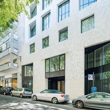 アパート Gias - 2 Bedrooms And Pool In Avenidas Novas