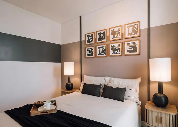 Gias - 2 Bedrooms And Pool In Avenidas Novas Lisboa