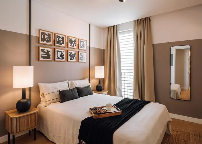 Gias - 2 Bedrooms And Pool In Avenidas Novas Lisboa
