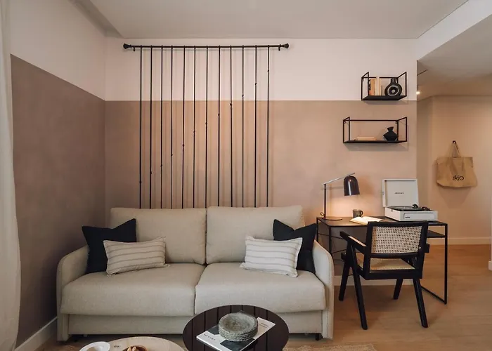 Gias - 2 Bedrooms And Pool In Avenidas Novas