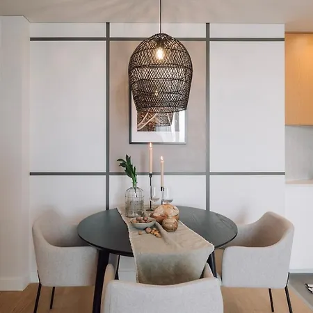 Apartment Gias - 2 Bedrooms And Pool In Avenidas Novas Lissabon